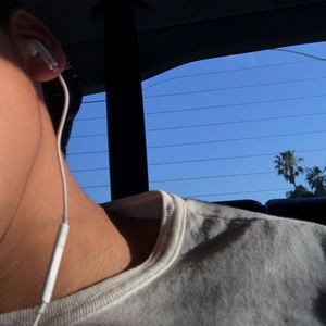 Meet your Posher, Joshua